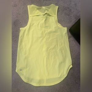 NWOT Lululemon sculpt tank